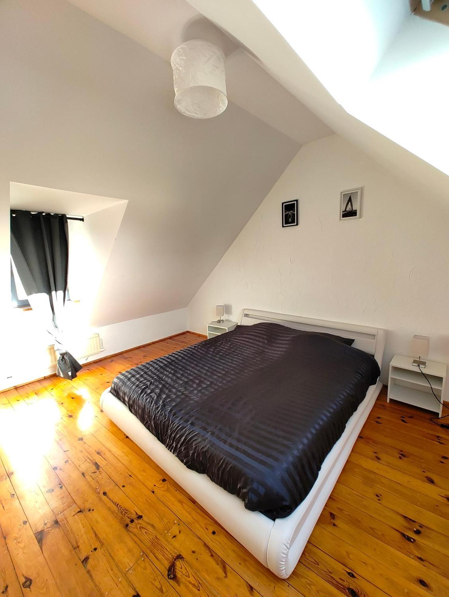 Cosy Triplex 3 Chambres Pont-de-lʼArche Esterno foto